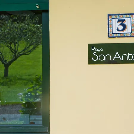 Complejo Rural El Mirador De Ovio Feriehus Cuevas (Llanes)