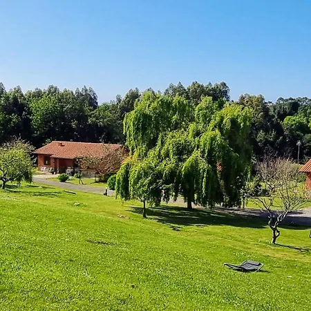Complejo Rural El Mirador De Ovio * Cuevas (Llanes)